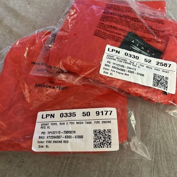 Savage X Fenty Run 2 You Tank & Mesh High Waist Leggings Set Red XL 14/16 NWT - Picture 11 of 12